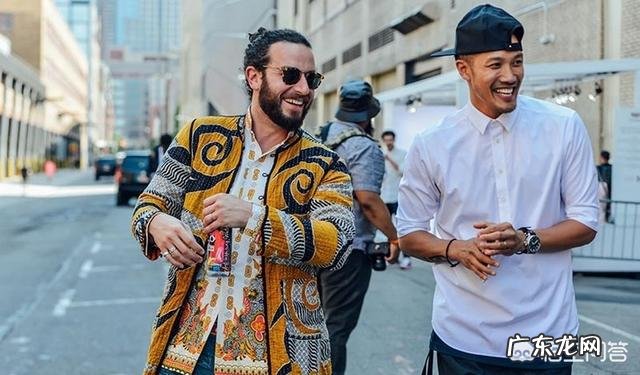 男士衬衫怎样搭配时尚？