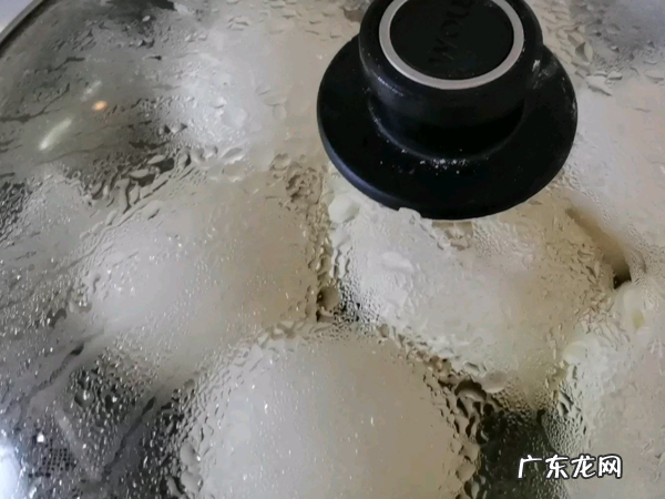 馒头怎么做才好吃?关键在于和面,老师傅教你一招,个个松软好吃 做馒头怎么发面才松软好吃