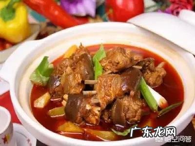 手脚冰凉是怎么回事?