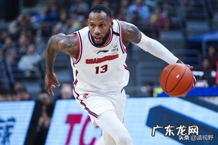 绝佳机会！新疆男篮赛程被曝光，与辽篮决一胜负，周琦迎最佳的夺冠时机，你怎么看？