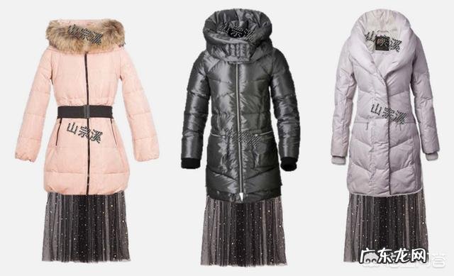 黑色网纱半身裙配什么颜色的羽绒服更好看?