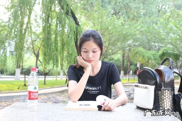 追女生要用什么样的恋爱技巧,她就会忍不住倒贴追你?