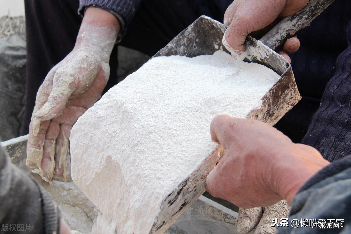 木薯粉可以用红薯粉代替吗 红薯粉跟木薯粉的区别