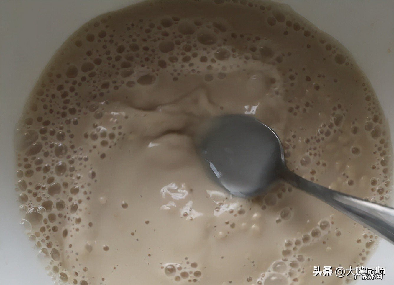 怎样用酵母发面蒸馒头 酵母发面蒸馒头技巧有哪些