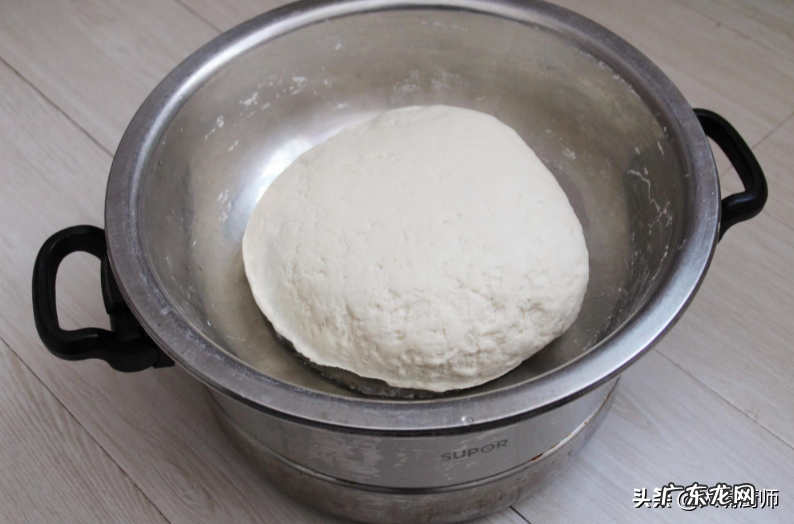 怎样用酵母发面蒸馒头 酵母发面蒸馒头技巧有哪些