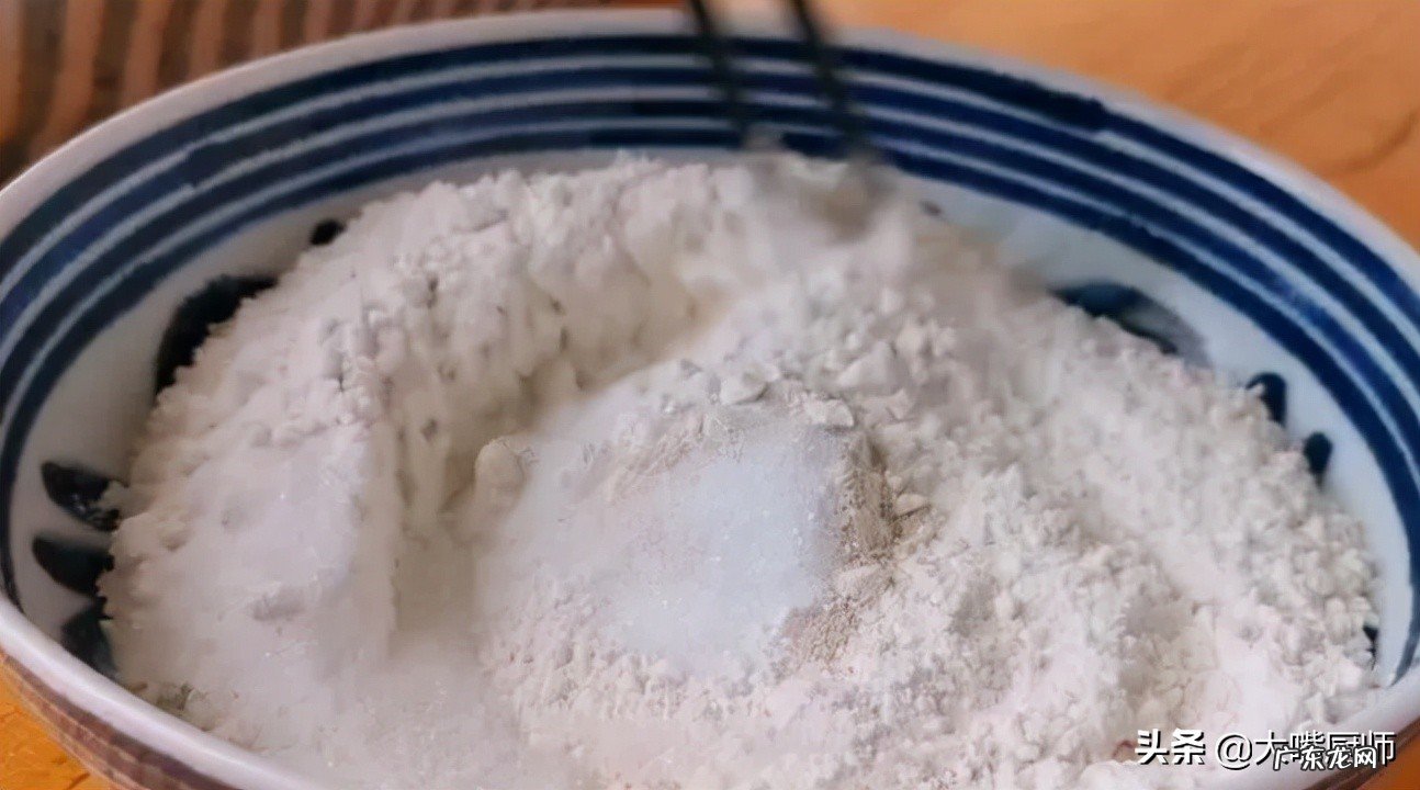 怎样用酵母发面蒸馒头 酵母发面蒸馒头技巧有哪些