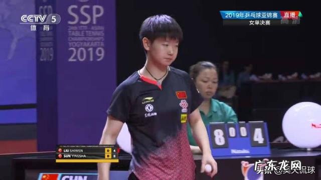 孙颖莎双冠到手,亚锦赛30大胜刘诗雯获女单冠军,您如何评价这场巅峰对决?