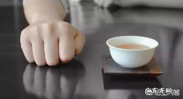 你知道哪些沏茶礼仪?