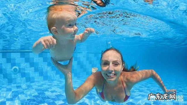 如何教宝宝学习游泳?