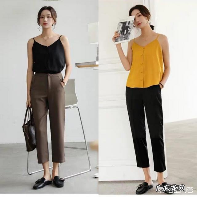 吊带怎么配裤子?