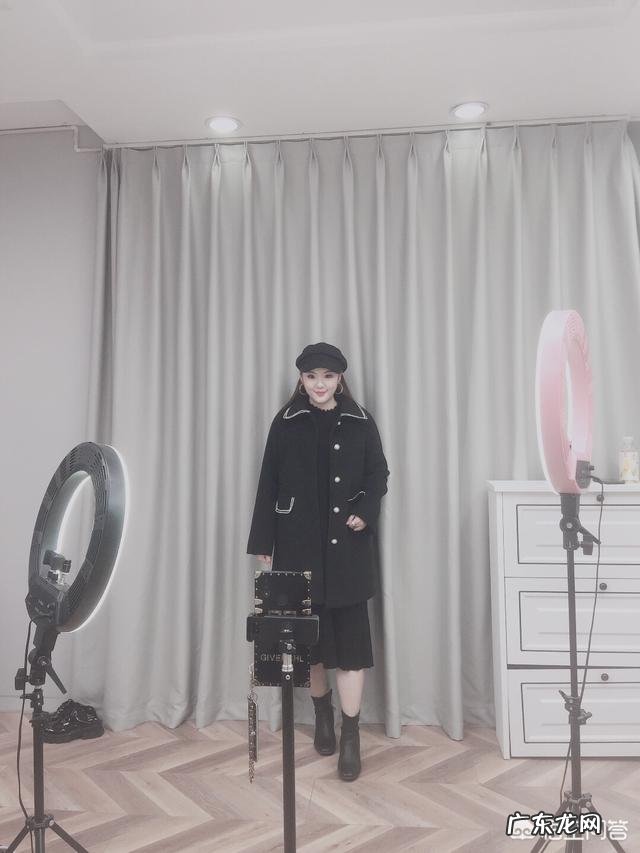 胖女孩在冬天该如何搭配衣服？