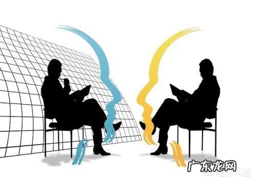 如今说话是一门艺术,对话过程中对方一味的附和是情商高的表现吗?