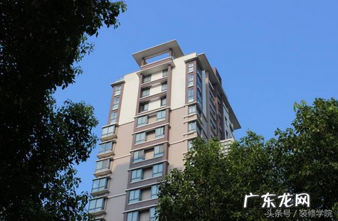 遇到这几种房子不能买，入住后会风水不顺，家人不和睦 房子在拐弯处风水好吗