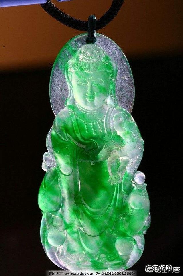 男人戴什么吊坠比较好呢?