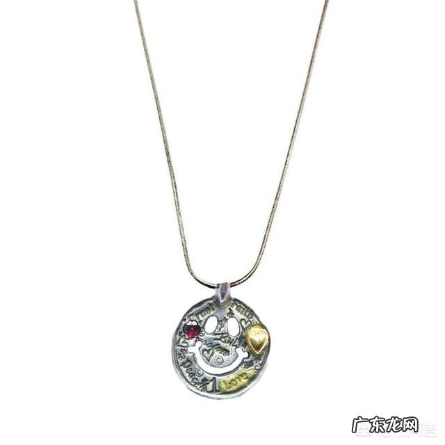 男人戴什么吊坠比较好呢?