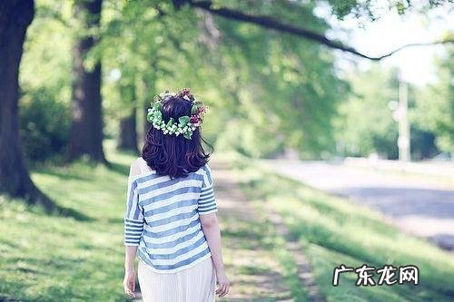 有哪些看了心碎心情不好的伤感说说句子?