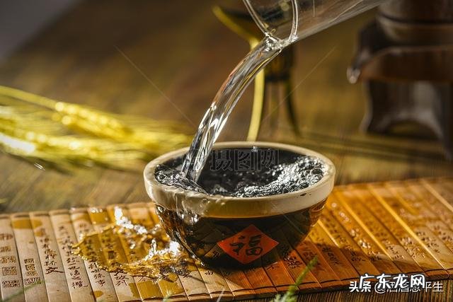 文字控句子迷有哪些让你产生我一辈子都写不出来的想法的句子？