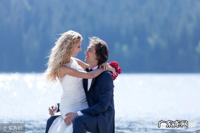 你有见过关于爱情最美的句子和最有哲理的句子吗?