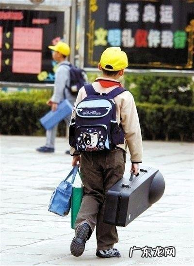 即将复学,学校要准备哪些防疫物资?校园公共场所进行消毒,要注意哪些安全问题?