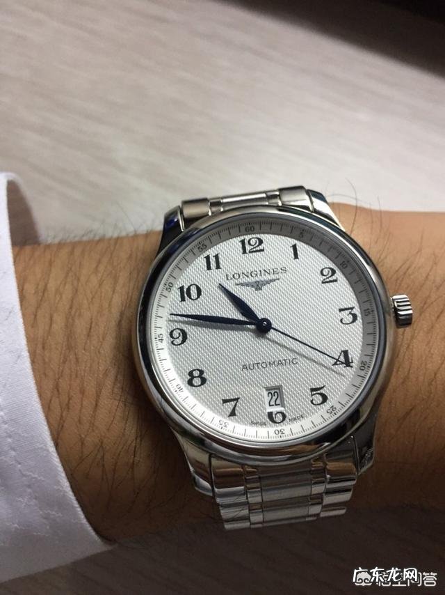 职场男士戴什么牌子手表比较体面?