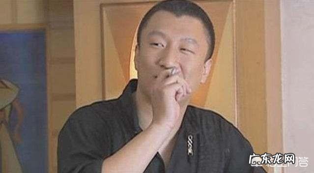 《征服》里面刘华强为什么要砍卖瓜的呢?