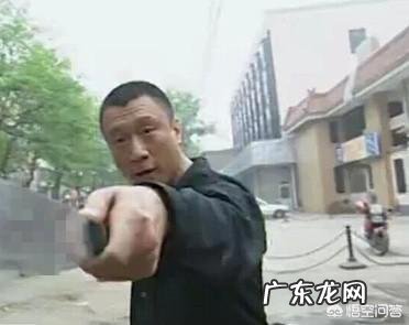 《征服》里面刘华强为什么要砍卖瓜的呢?