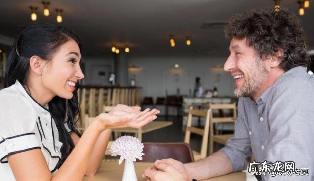 平时工作生活中的讲话有什么技巧吗?