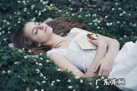 简短人生格言座右铭有哪些?