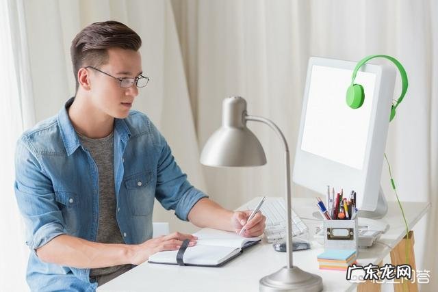 为什么职场上有很多没有痛感、没有效率的职场“橡皮人”？