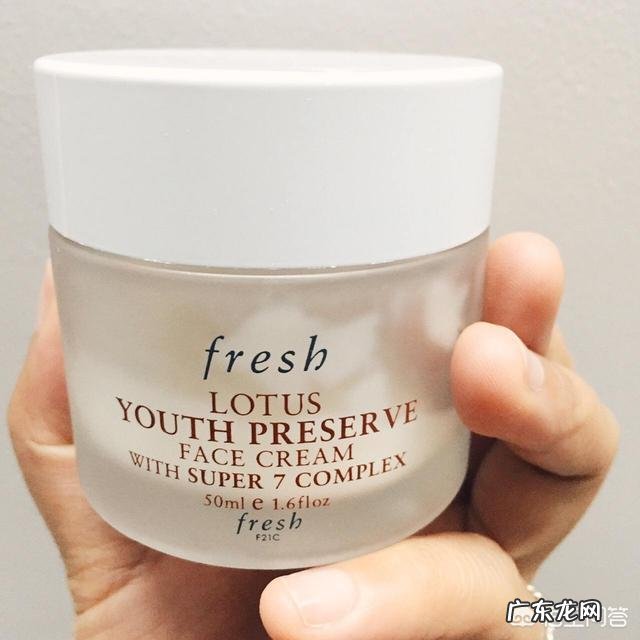 干性皮肤用什么化妆品牌子的水和乳好用？