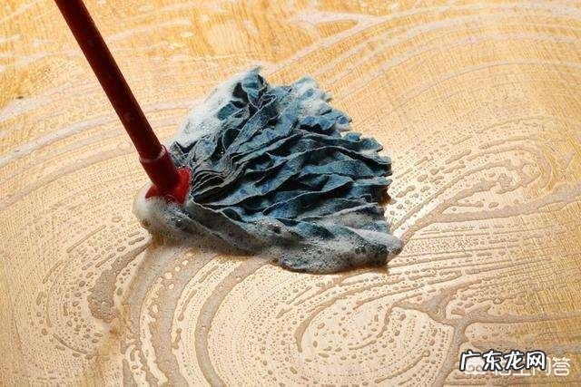用什么拖地最干净?