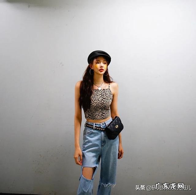 夏天里,女孩子穿什么样的衣服会让男生刮目相看?