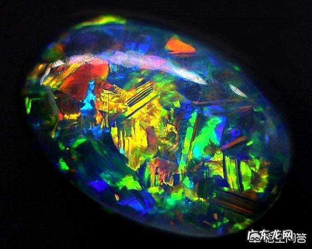 黑色宝石有哪些珍贵品种?