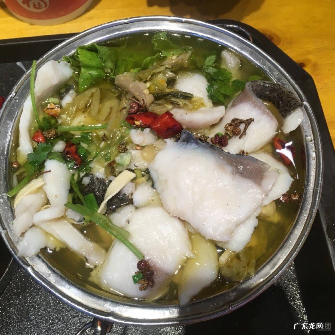 水煮鱼和酸菜鱼的区别