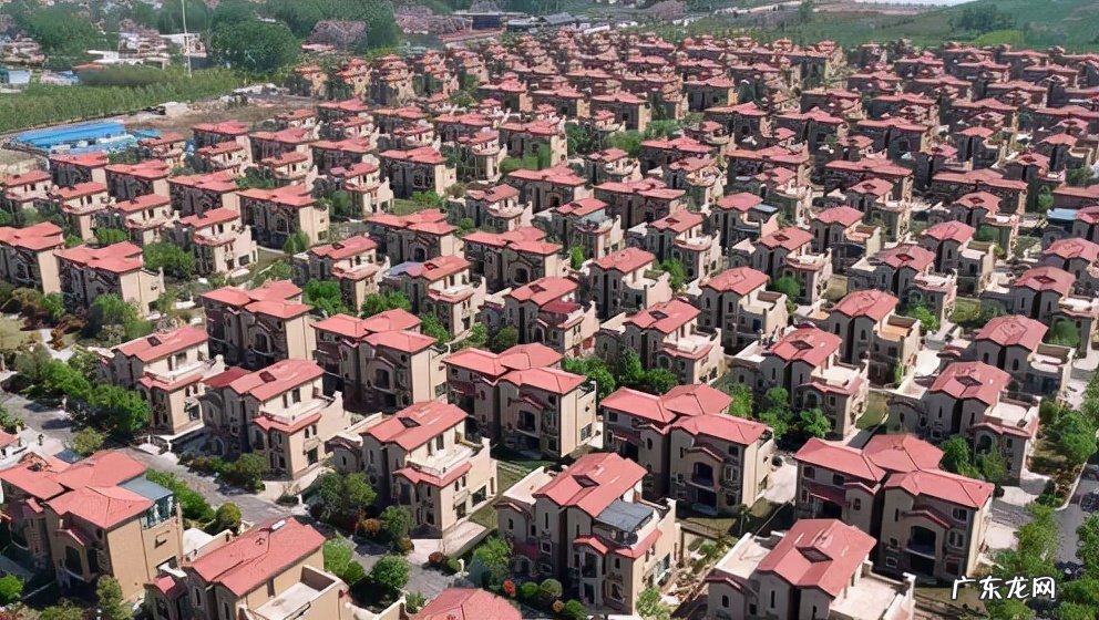 美国人的住房跟我们有什么不同,真有想象中的那么好吗? 美国房子的特点