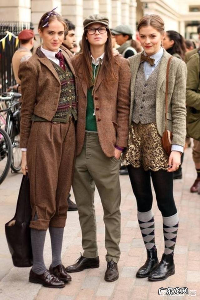 想要穿出复古英伦风,应该具备哪些单品?