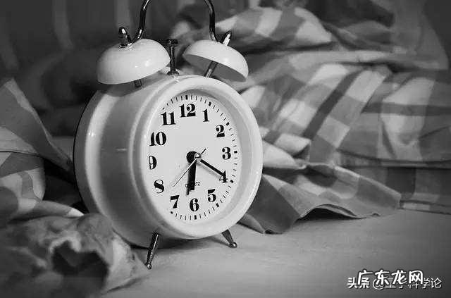 人为什么做梦?梦见一个人,意味着她在想你吗?