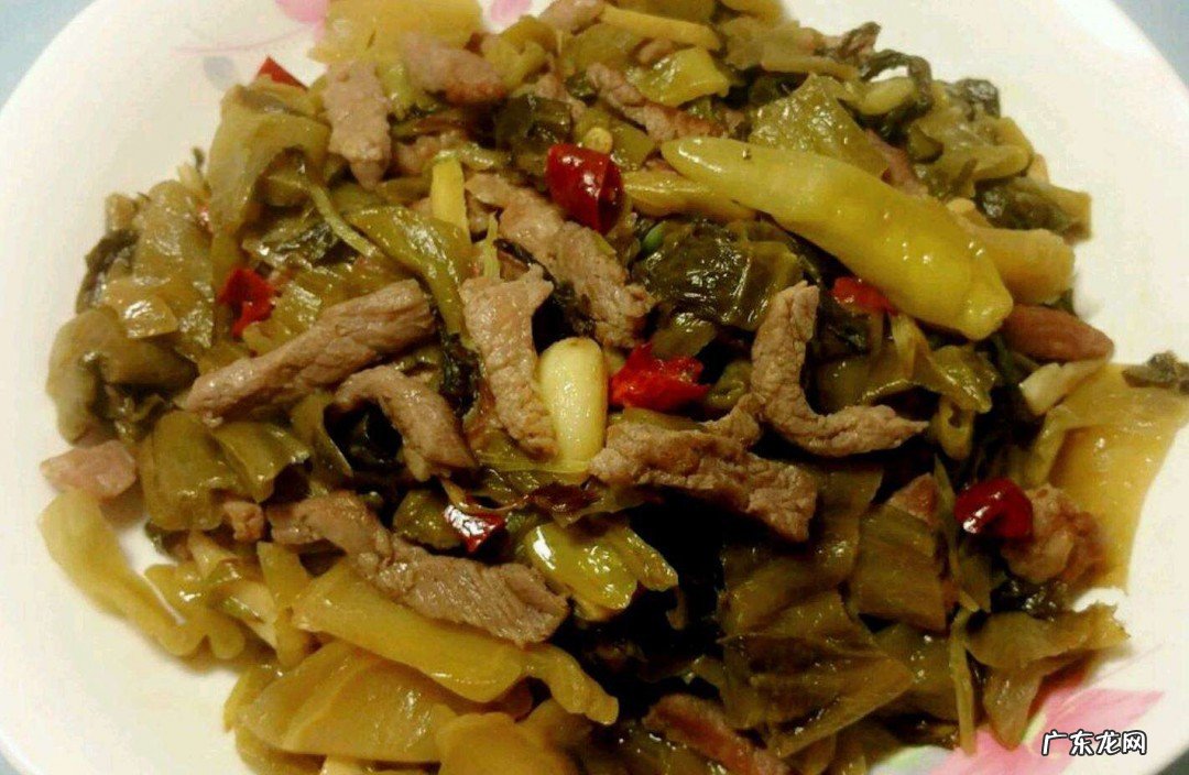 酸菜炖肉的家常做法