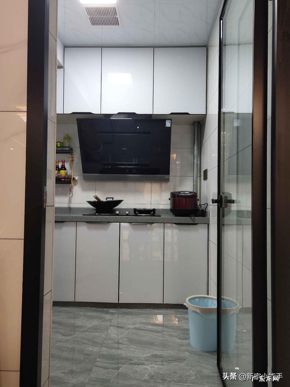 电视墙大白墙好不好 电视套白色风水好不好看