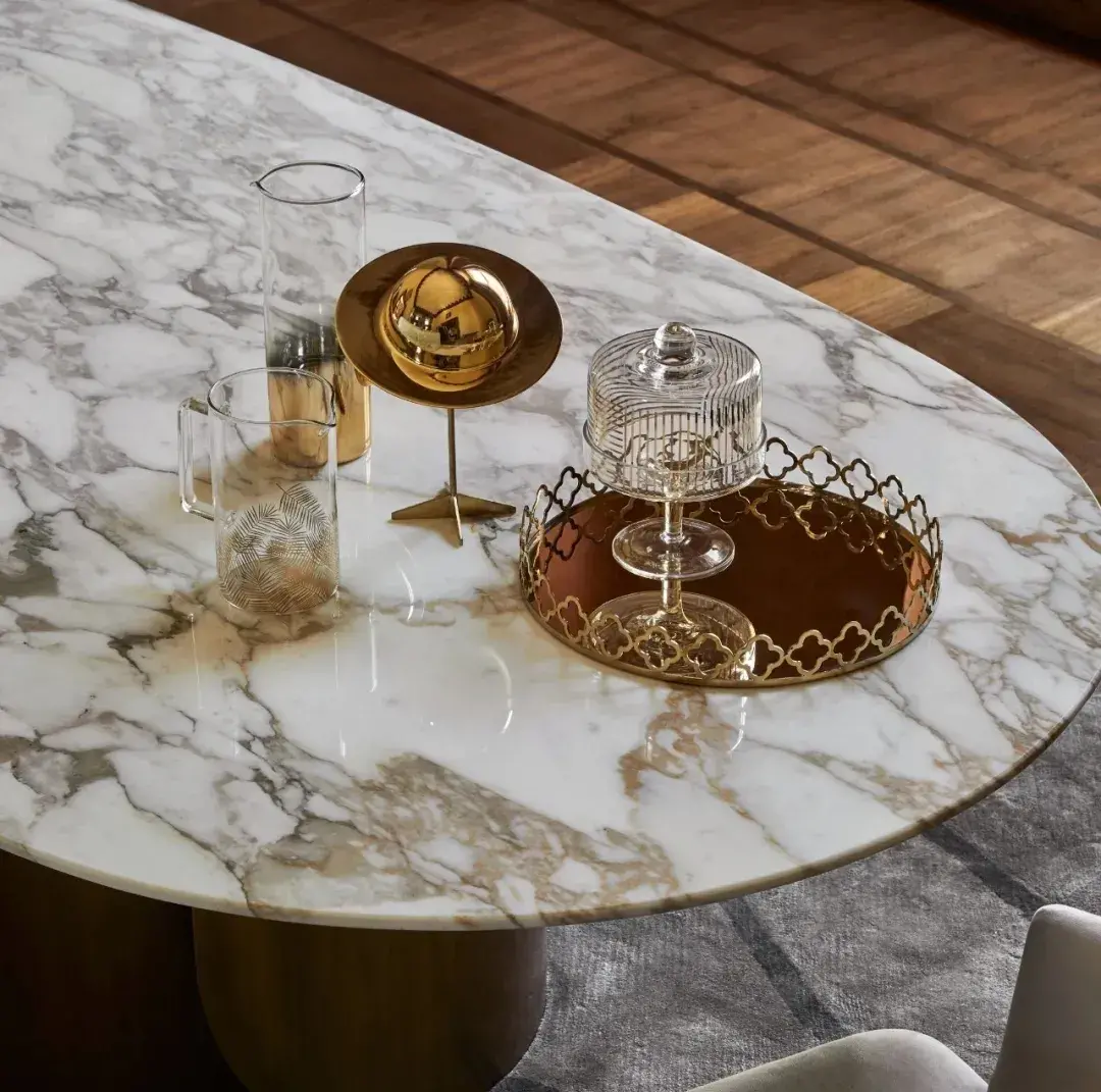 大理石餐桌风水好吗 在自家房顶放大理石餐桌风水好吗