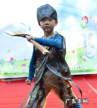 环保时装秀背景图 环保时装秀图片大全