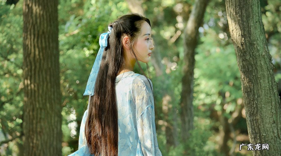 来一首思念情人的诗 形容思念情人的诗句