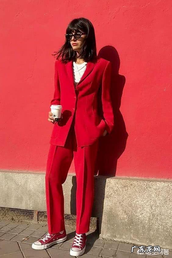 马上就要过年了,聚会时该怎么穿?