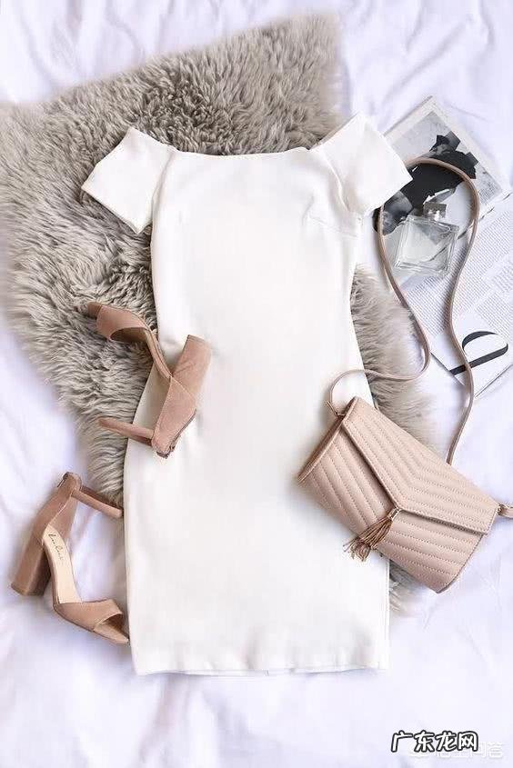 马上就要过年了,聚会时该怎么穿?