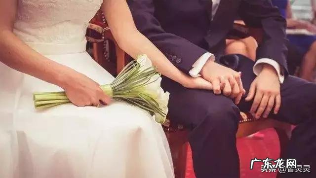 当爱情走到了尽头,是回头,还是继续的纠缠下去?