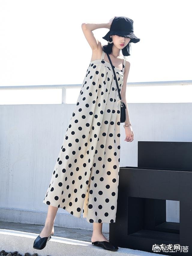 katherine 小个子女生夏季如何搭配,减龄时髦又有活力?