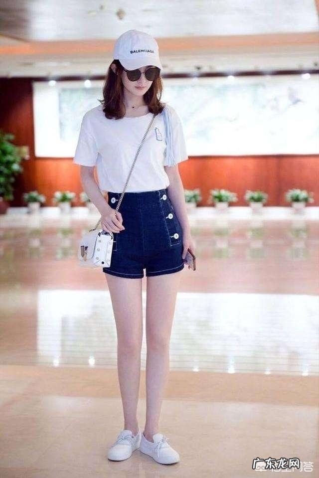 katherine 小个子女生夏季如何搭配,减龄时髦又有活力?