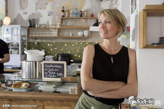 一个女的,只能靠自己一个人,想做点小生意,能做什么?