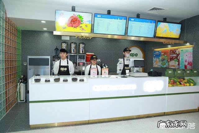 一个女的，只能靠自己一个人，想做点小生意，能做什么？