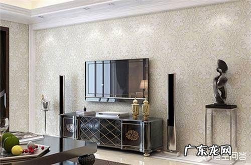客厅电视墙贴墙纸好，还是贴画好呢？